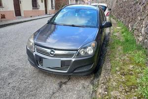 opel astra semi-marciante o per pezzi