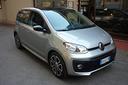 volkswagen-up-1-0-5p-bluemotion-r-line-25-600km