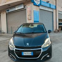 Peugeot 208 BlueHDi 75 5 porte Touch