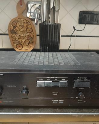 Amplificatore Luxman LV 100 
