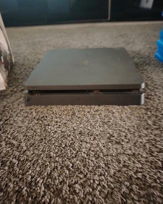 play station 4 slim con sterzo e 10 giochi