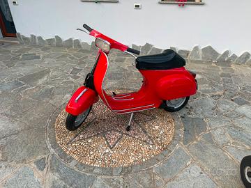 Vespa 50 Special