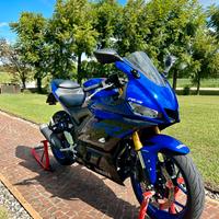 Yamaha R3