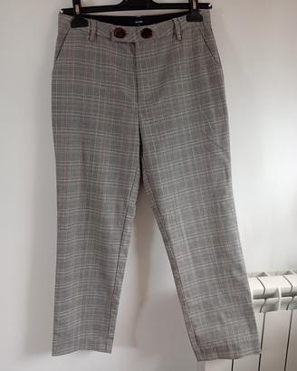 Pantaloni tg 40 