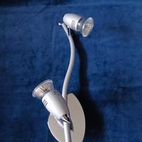 Plafoniera con faretti. 