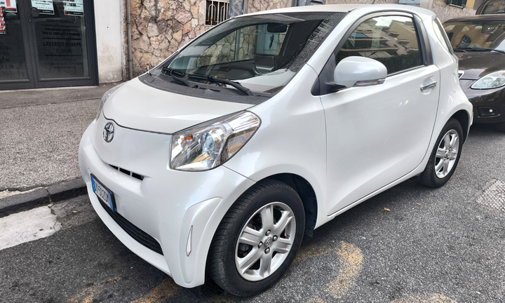 Toyota iq perfette condizioni