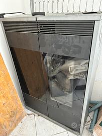 Stufa a pellet slim Edilkamin Kelly 9kw
