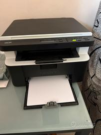 Stampante laser multifunzione Brother