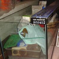 Acquario da 100 l. e accessori