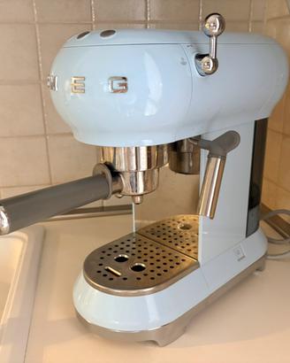 Macchina caffè smeg azzurro