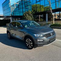VOLKSWAGEN T-Roc 1.6 TDI IQ DRIVE