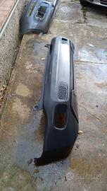 jeep Renegade paraurti posteriore 