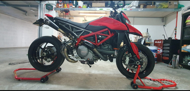 Ducati hypermotard 950