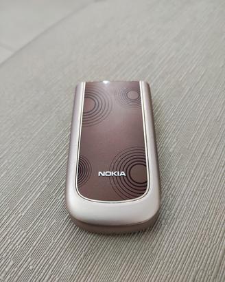 Nokia 3710 fold