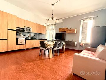 CASA INDIPENDENTE - in centro a Valenzano