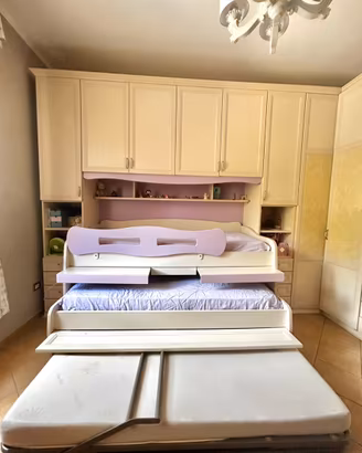 Letto a Castello 3 Posti con Scrivanie salvaspazio