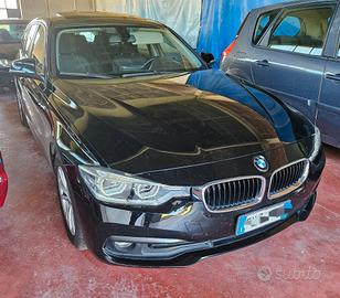 Bmw 318 318d Touring Business con TETTO aut
