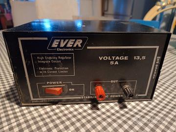 alimentatore  12 volt 5 ampere