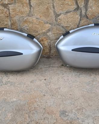 bauli laterali e posteriore/schienalino e cupolino