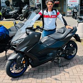 Yamaha tmax icon max 2025