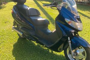 Suzuki Burgman 250 cc