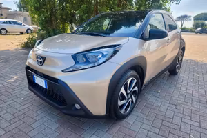 Toyota Aygo X 1.0 VVT-i 72 CV 5 porte - Garanzia 1