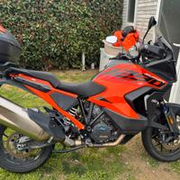 Moto praticamente nuova