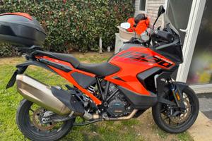 Moto praticamente nuova