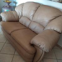 Divano in Vera pelle beige 