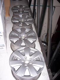 Cerchi in lega originali audi r 16