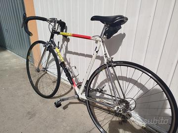 bici da corsa colnago