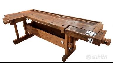 Tavolo antico restaurato