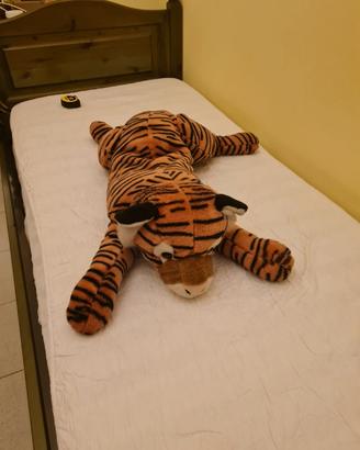 Tigre di peluches