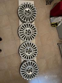 Cerchi in lega 16 originali ford 