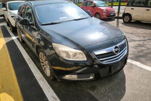 Opel Insignia LEGGERE BENE