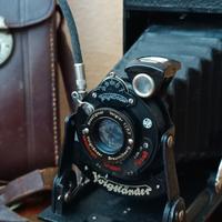 Macchina fotografica woiglander anno 1930