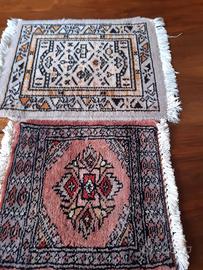 piccolo tappeto orientale