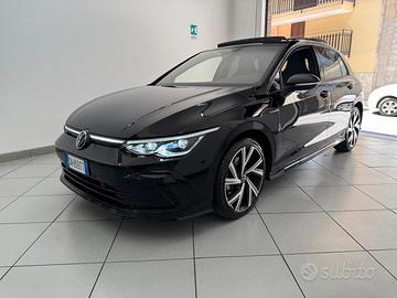 Volkswagen Golf 2.0 TDI 150 CV DSG R-Line 2023 TET