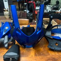 Carene Yamaha R7