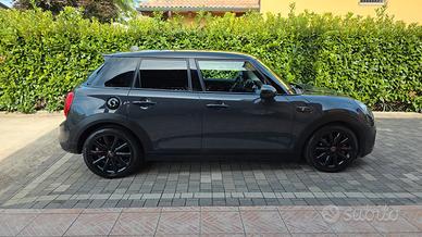 Mini cooper SD F55 