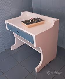 Mobiletto/comodino in legno da personalizzare