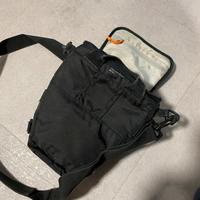 Porta macchina fotografica grande LowePro