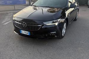 Opel insignia 2.0 disel 78000 km perfetta