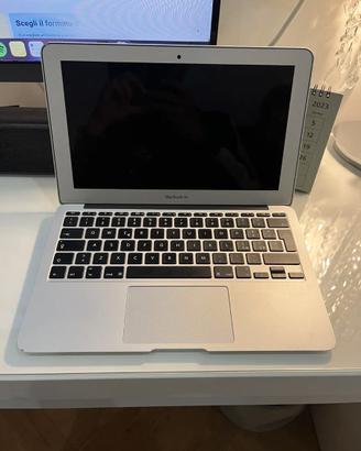 Macbook Air 11 pollici 2013 4gb i5 128gb EMC 2631