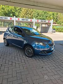 LANCIA IPSILON HIBRID 2021
