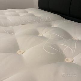 Letto matrimoniale di lusso 200 × 220 cm