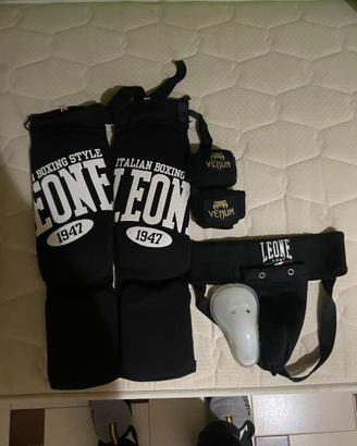 Protezioni Kick Boxing / Muay Thai – Taglia L