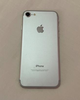 iPhone 7 argento 32 giga - come nuovo NON SPEDISCO