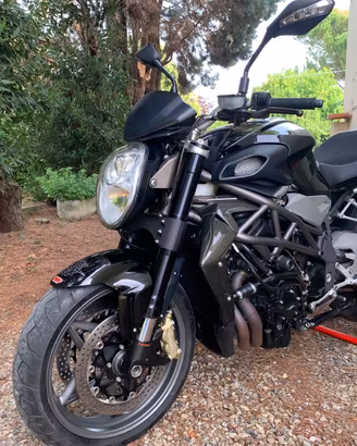 MV Agusta Brutale 990R