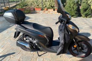 Honda sh300 nero sport